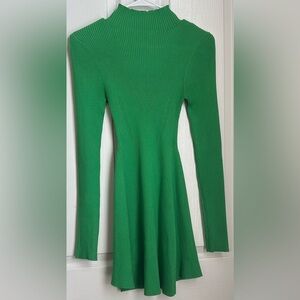 Elegant Green Ribbed Knit Dress